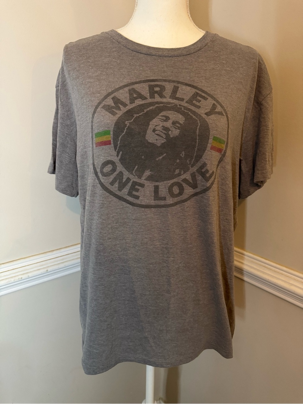 Bob Marley One Love Unisex Gray Graphic Tee Size Large